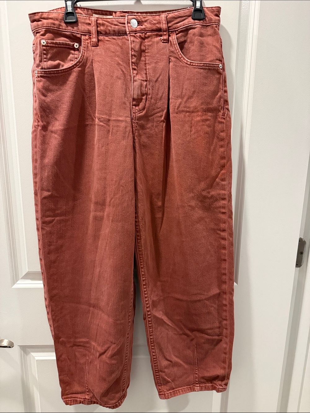 Pilcro “The Breaker” High-Waist Relaxed Fit Rust Jeans